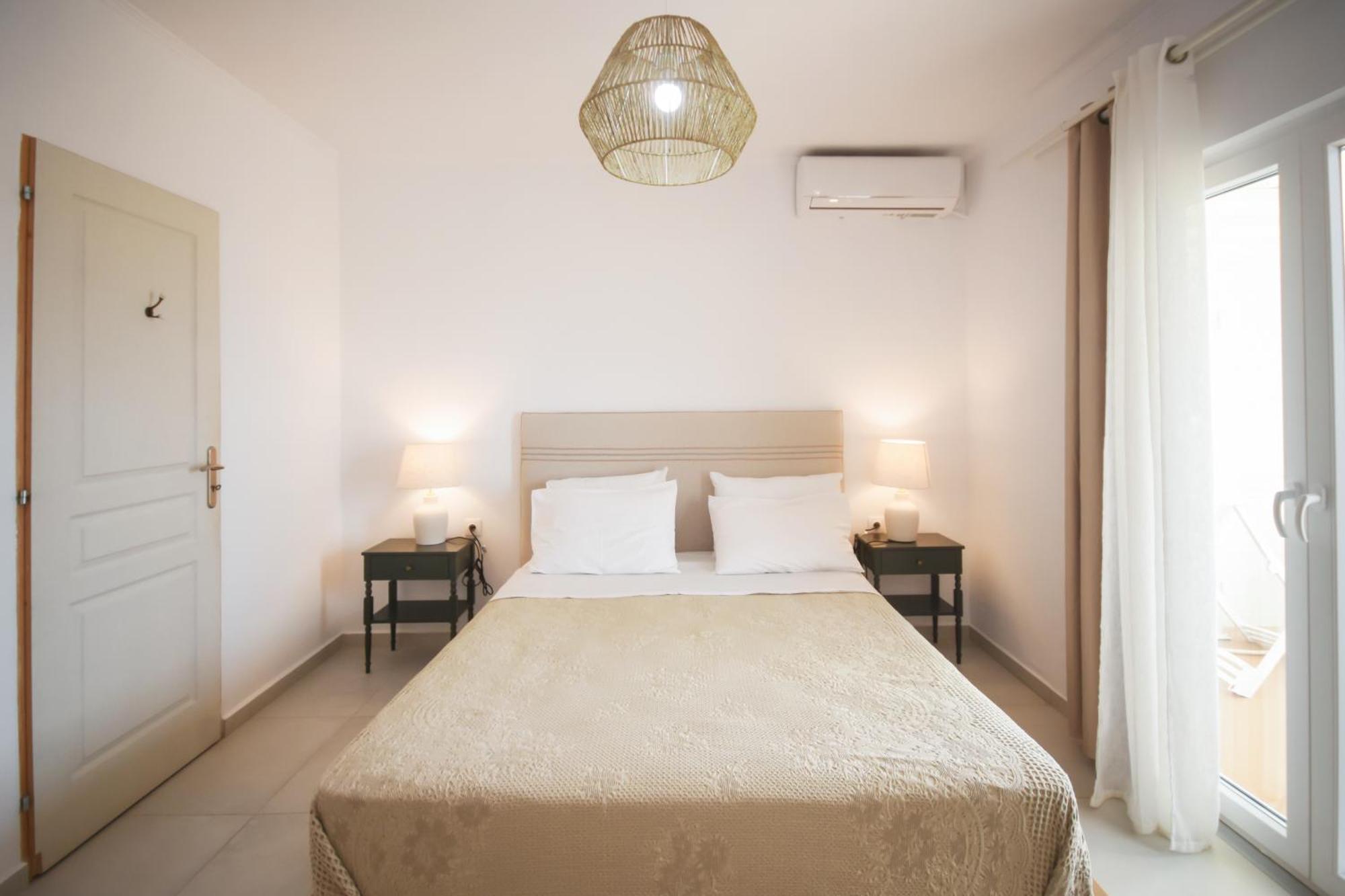 Elia Apartments 法拉萨纳 外观 照片